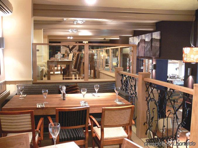 Potters Heron Hotel Romsey Restaurant photo